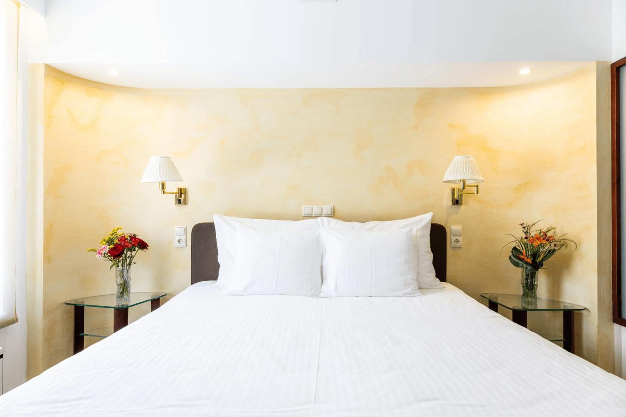 Saaremaa Rannahotell ' Beach Hotel Mandjala Exterior photo
