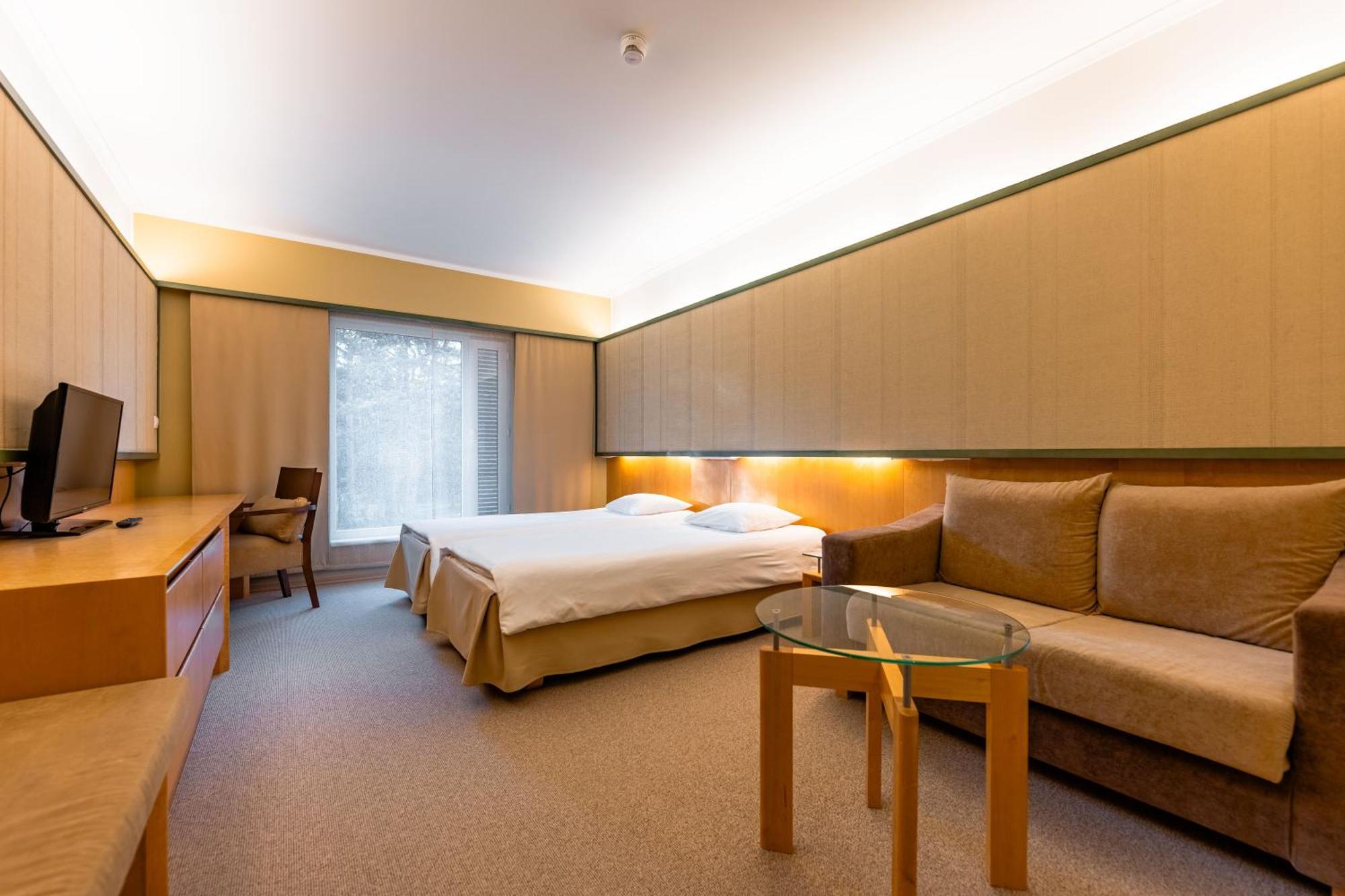 Saaremaa Rannahotell ' Beach Hotel Mandjala Exterior photo